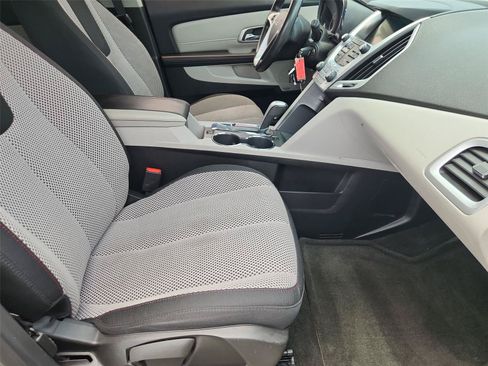 Used 2014 GMC Terrain SLE FWD image 24