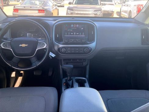 Used 2016 Chevrolet Colorado LT w/ LT Convenience Package image 15