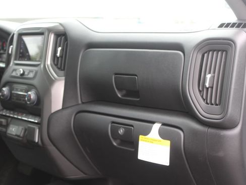 New 2026 Chevrolet Silverado 2500 Custom w/ Custom Value Package AWD/4WD image 32