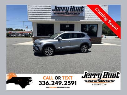 Used 2022 Volkswagen Taos SE