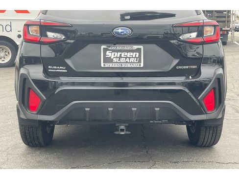 Used 2024 Subaru Crosstrek 2.0i Premium image 14