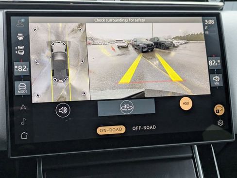 New 2026 Land Rover Range Rover Velar Dynamic SE image 10