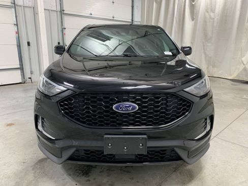 Used 2022 Ford Edge ST-Line image 28