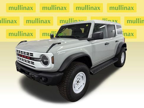 New 2026 Ford Bronco Heritage Edition AWD/4WD image 13