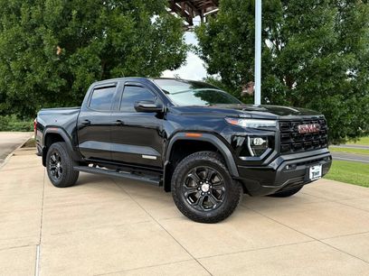 Used 2024 GMC Canyon Elevation w/ Convenience Package