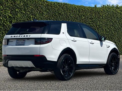 Used 2024 Land Rover Discovery Sport Dynamic SE AWD/4WD image 4