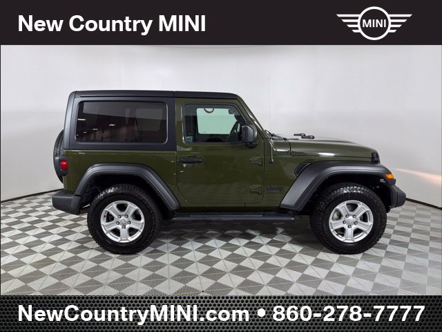 Used 2022 Jeep Wrangler Sport AWD/4WD image 8