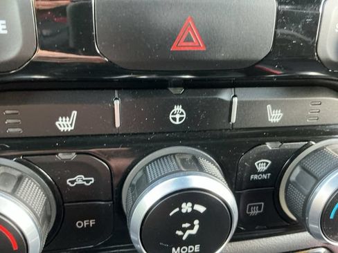 Used 2022 RAM 1500 Rebel w/ Rebel Level A Equipment Group AWD/4WD image 28