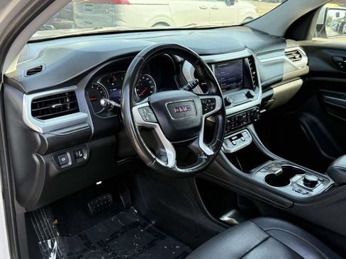 Used 2020 GMC Acadia SLT AWD/4WD image 9