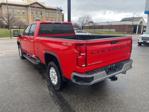Used 2024 Chevrolet Silverado 2500 LTZ AWD/4WD image 3