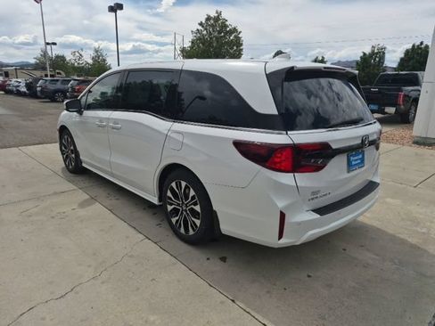 New 2026 Honda Odyssey Elite image 3