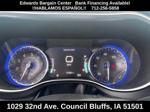 Used 2020 Chrysler Pacifica Limited FWD image 18