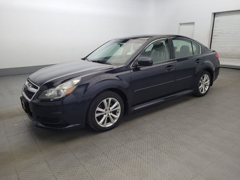 Used 2013 Subaru Legacy 2.5i Premium image 2