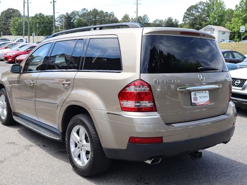 Used 2008 Mercedes-Benz GL 320 CDI 4MATIC image 4