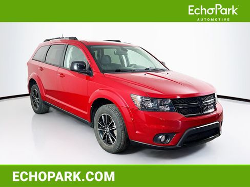 Used 2019 Dodge Journey SE w/ Premium Group FWD image 1