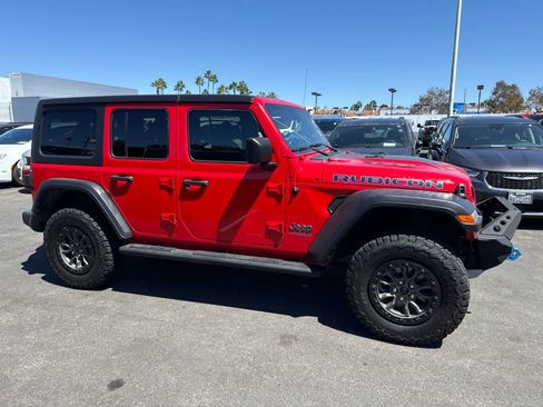 Used 2021 Jeep Wrangler Unlimited Rubicon 4xe w/ Cold Weather Group AWD/4WD image 11