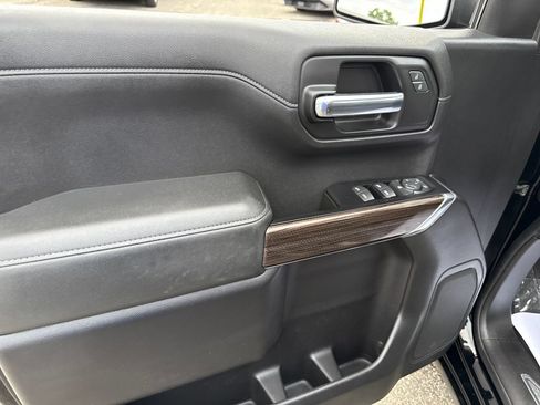 Used 2019 Chevrolet Silverado 1500 LT w/ All-Star Edition AWD/4WD image 13