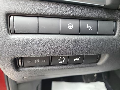 New 2026 Nissan Rogue Platinum w/ Tech Package image 8