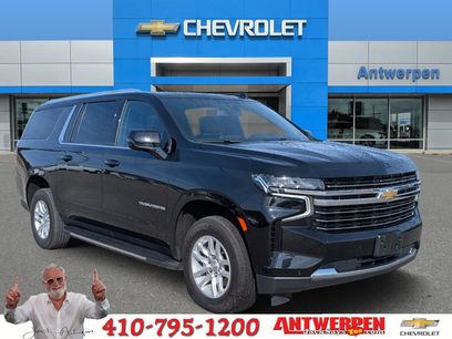 Used 2022 Chevrolet Suburban LT w/ Luxury Package