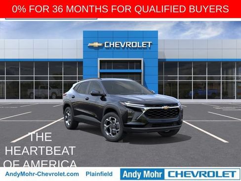 New 2026 Chevrolet Trax LT w/ Sunroof Package FWD image 2