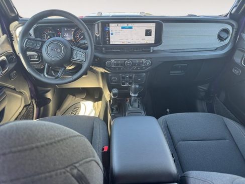 New 2026 Jeep Gladiator Sport AWD/4WD image 10