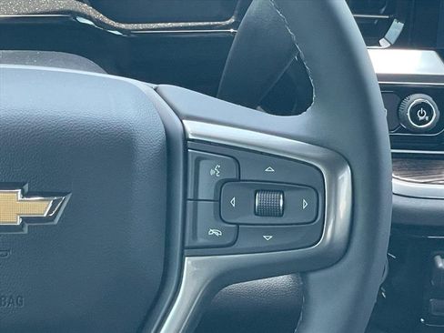 New 2026 Chevrolet Silverado 2500 LT w/ Z71 Chrome Sport Edition AWD/4WD image 15