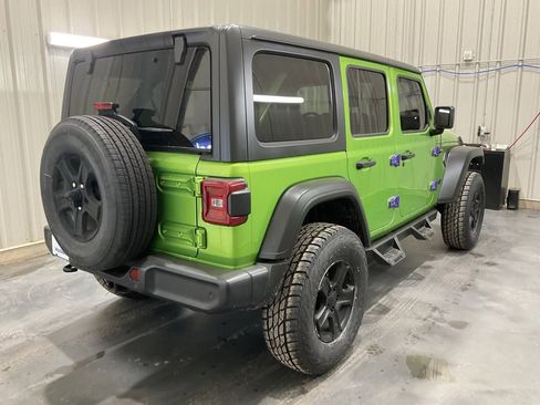 Used 2020 Jeep Wrangler Unlimited Sport S image 22