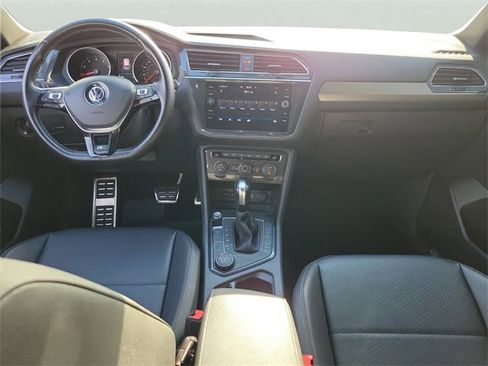 Used 2020 Volkswagen Tiguan SE R-Line image 14