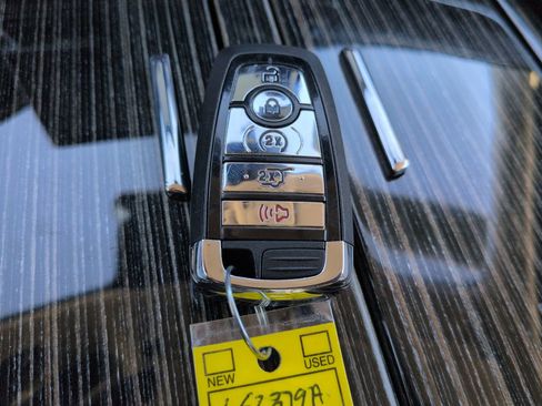 Certified 2024 Lincoln Navigator L Black Label image 30