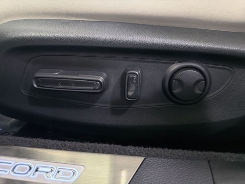 Used 2023 Honda Accord Touring image 28