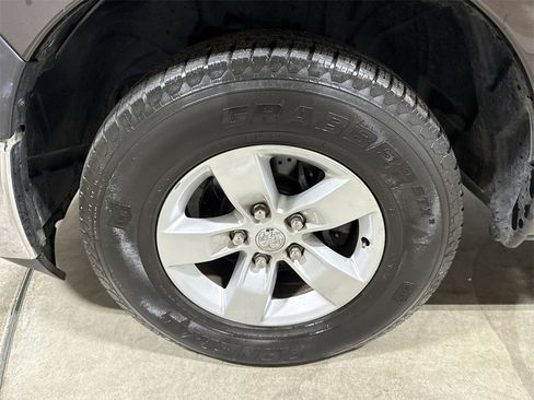 Used 2017 RAM 1500 Tradesman w/ Power & Remote Entry Group image 23