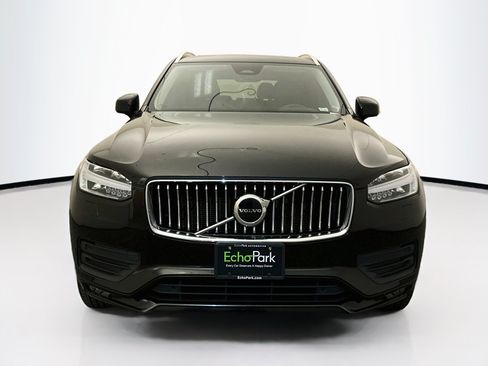 Used 2023 Volvo XC90 B5 Core AWD/4WD image 2