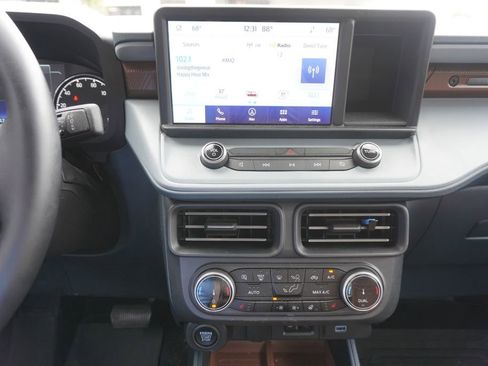 Used 2024 Ford Maverick Lariat w/ FX4 Off-Road Package AWD/4WD image 8