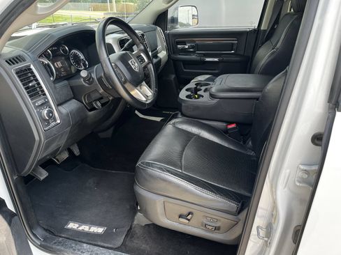 Used 2015 RAM 2500 Laramie w/ Cold Weather Group AWD/4WD image 5