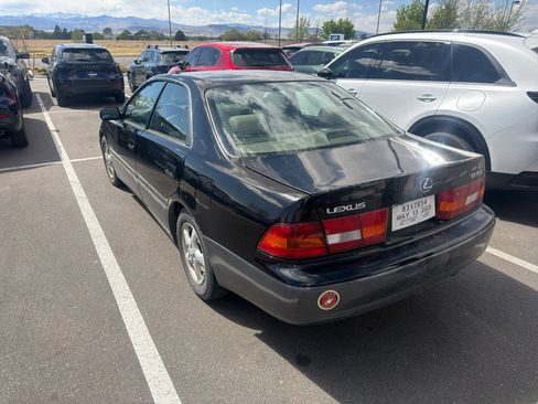 Used 1997 Lexus ES 330 FWD image 7