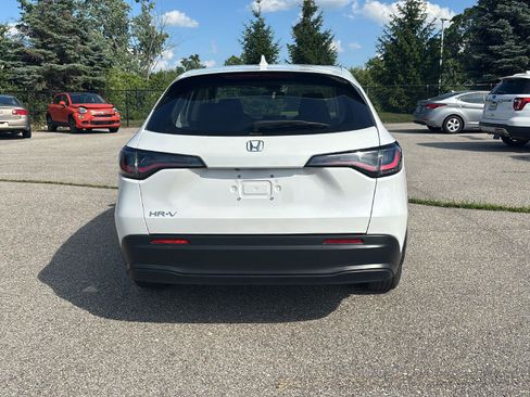 Used 2025 Honda HR-V LX image 22