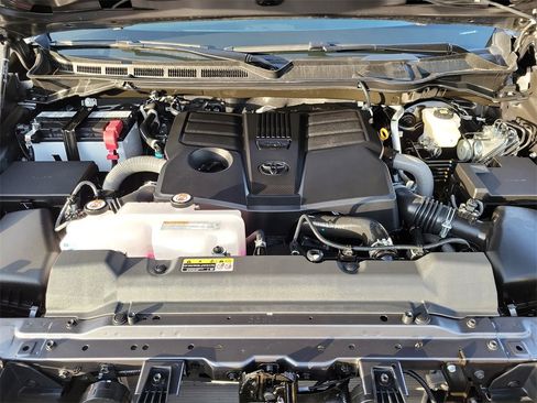 Used 2026 Toyota Tundra SR image 28