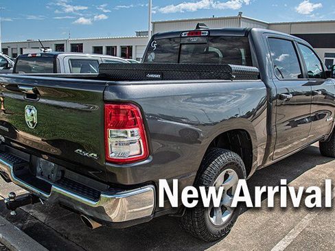 Used 2019 RAM 1500 Big Horn AWD/4WD image 3
