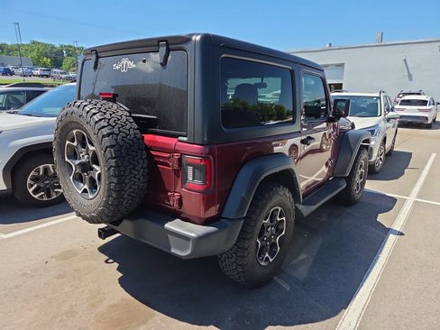 Used 2021 Jeep Wrangler Sport AWD/4WD image 4