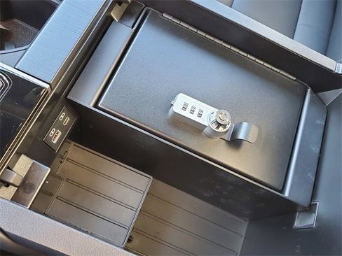 New 2026 Toyota Tundra Platinum image 36