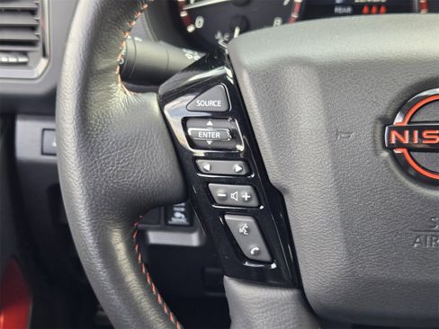 Used 2023 Nissan Frontier PRO-4X w/ Pro-4X Premium Package image 27