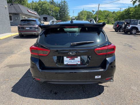 Used 2019 Subaru Impreza 2.0i Premium AWD/4WD image 4
