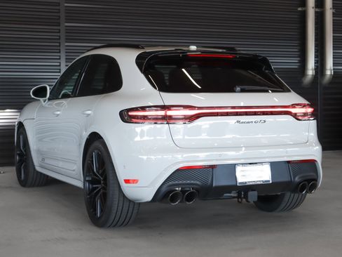 Used 2026 Porsche Macan GTS image 3