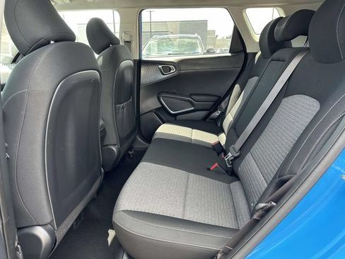 Used 2025 Kia Soul EX FWD image 17