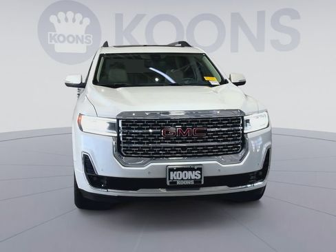Used 2023 GMC Acadia Denali w/ Denali Technology Package AWD/4WD image 4