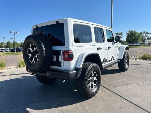 Used 2020 Jeep Wrangler Unlimited Rubicon AWD/4WD image 9