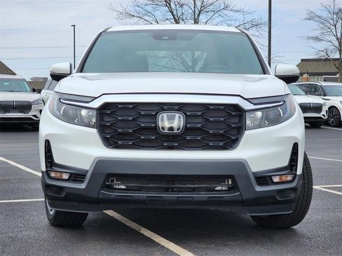 Used 2023 Honda Passport EX-L image 11