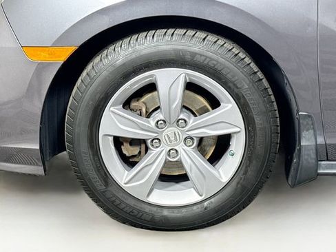 Used 2018 Honda Odyssey EX image 29
