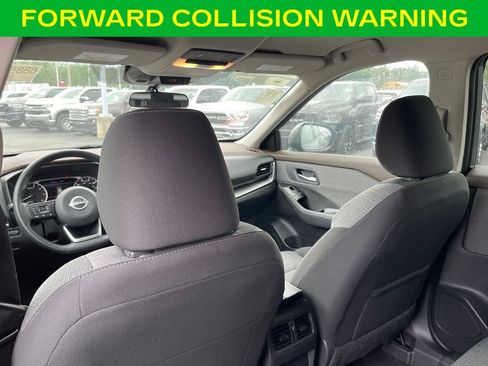 Used 2023 Nissan Rogue SV AWD/4WD image 14