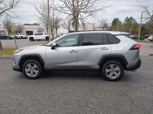 Certified 2022 Toyota RAV4 XLE w/ Convenience Package image 8